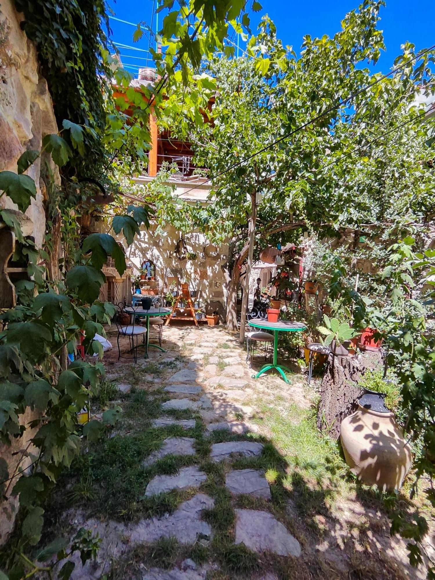 Vintage Cave House Hotel Гьореме Екстериор снимка