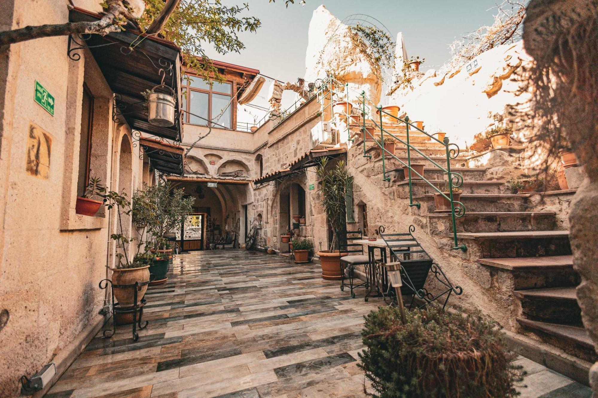 Vintage Cave House Hotel Гьореме Екстериор снимка