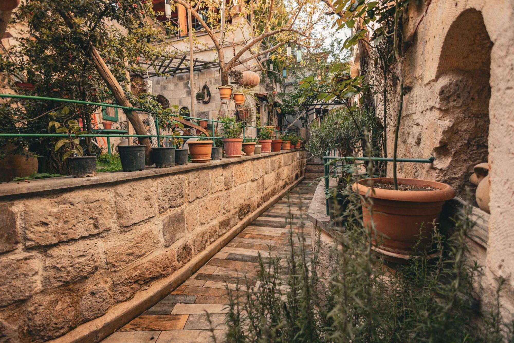 Vintage Cave House Hotel Гьореме Екстериор снимка